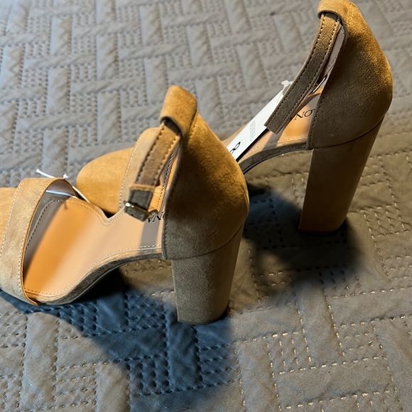 NWT Merona : Lulu Block Heels Open Toe Sandals - 8 - Picture 3 of 10